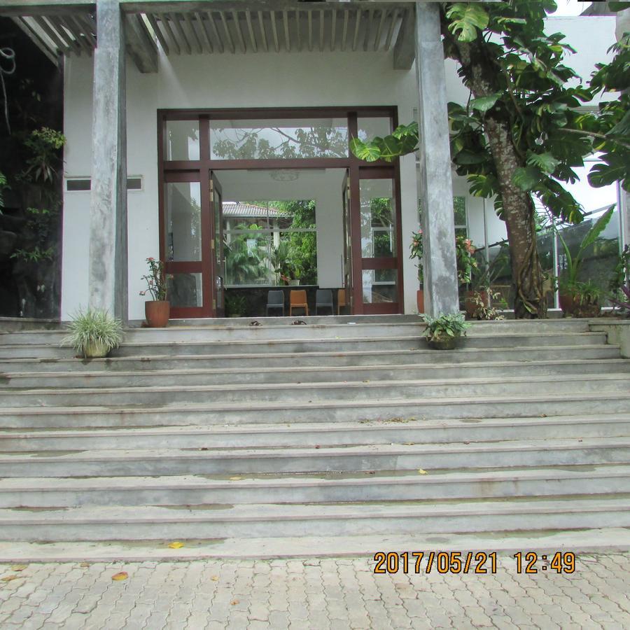 Elpitiya  The Breeze Hotel المظهر الخارجي الصورة
